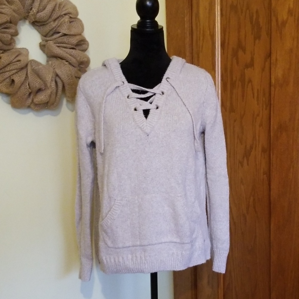 Hollister sweater large